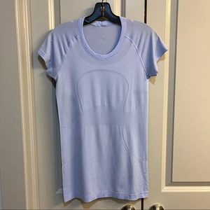 Lululemon swiftly tech short sleeve size 8